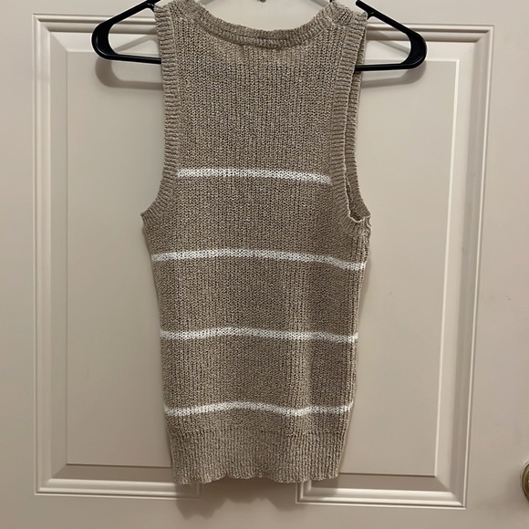 Tanktop - Picture 2 of 3